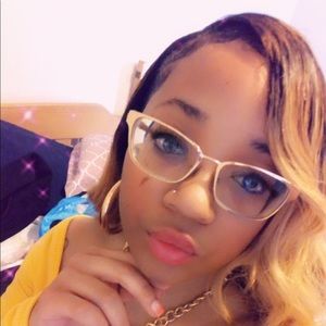 Meet your Posher, Sherron